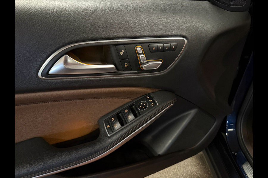 Mercedes-Benz GLA 250 Urban-PANORAMA-MEMORY-360 CAMERA-TREKHAAK-COMPL.