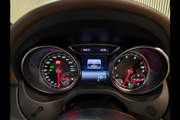 Mercedes-Benz GLA 250 Urban-PANORAMA-MEMORY-360 CAMERA-TREKHAAK-COMPL.