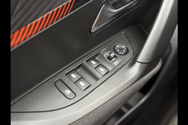 Peugeot 2008 1.2 PureTech Blue Lease Active 1e Eigenaar|Navi|Trekhaak|Carplay|Clima|Cruise|PDC|Dealer Onderhouden|N.A.P|APK tot 01-2027