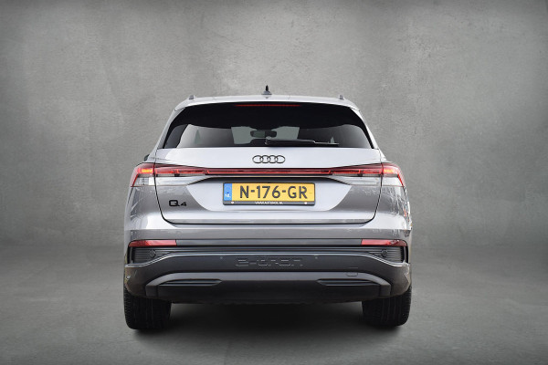 Audi Q4 e-tron 35 Launch edition Advanced 55 kWh | Matrix | Stoelverw. | 21" LM | CarPlay