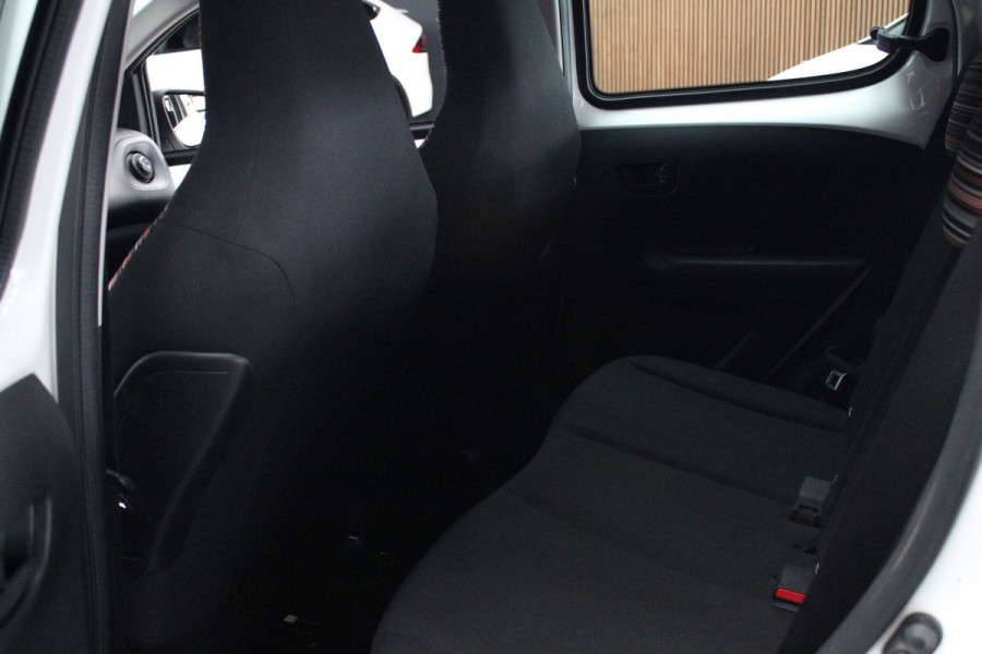 Citroën C1 1.0 VTi Feel Navi LED Airco Cruise Control Stoelverwarming