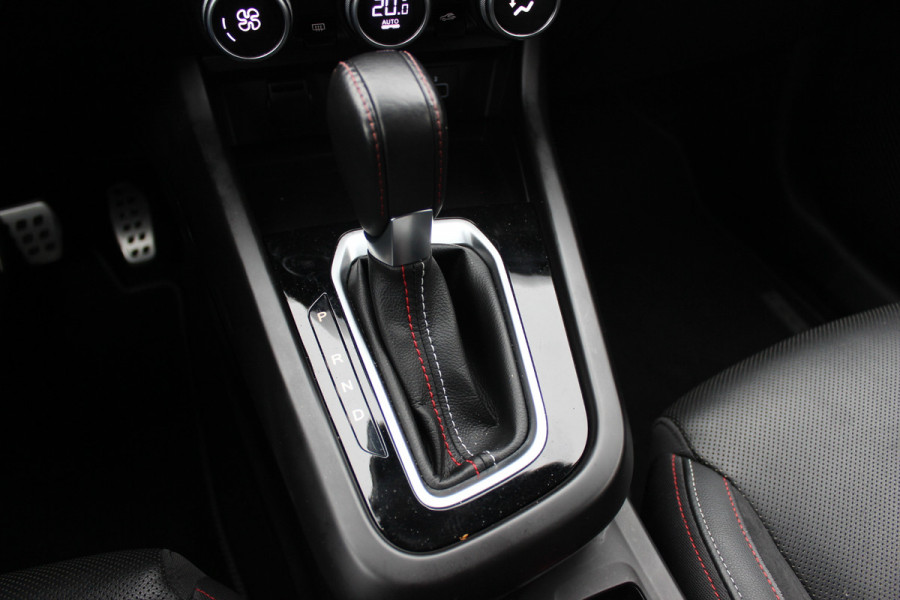 Renault Arkana 1.3 TCe 140 R.S. Line / Camera / Leder / 18'' / Bose / Keyless / Sfeerverlichting / Navigatie / Dodehoek / DAB / ACC / Stoelverwarming