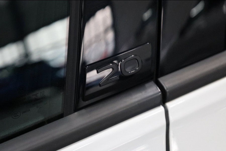 Volkswagen Golf 2.0 TSI R 4Motion 333+PK 20 Years Edition BTW/AKRAPOVIC/IQ/VIRTUAL/PANO/ALCANTARA+S.VERWARMING/ACC/12 MND GARANTIE