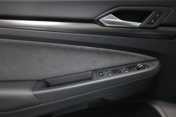 Volkswagen Golf 2.0 TSI R 4Motion 333+PK 20 Years Edition BTW/AKRAPOVIC/IQ/VIRTUAL/PANO/ALCANTARA+S.VERWARMING/ACC/12 MND GARANTIE