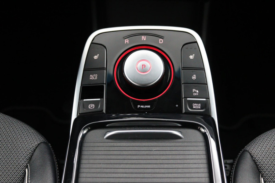 Kia e-Niro D.LINE*64 kWh*3FASE*CARPLAY*CAM*NAVI*ECC*LANE-ASS