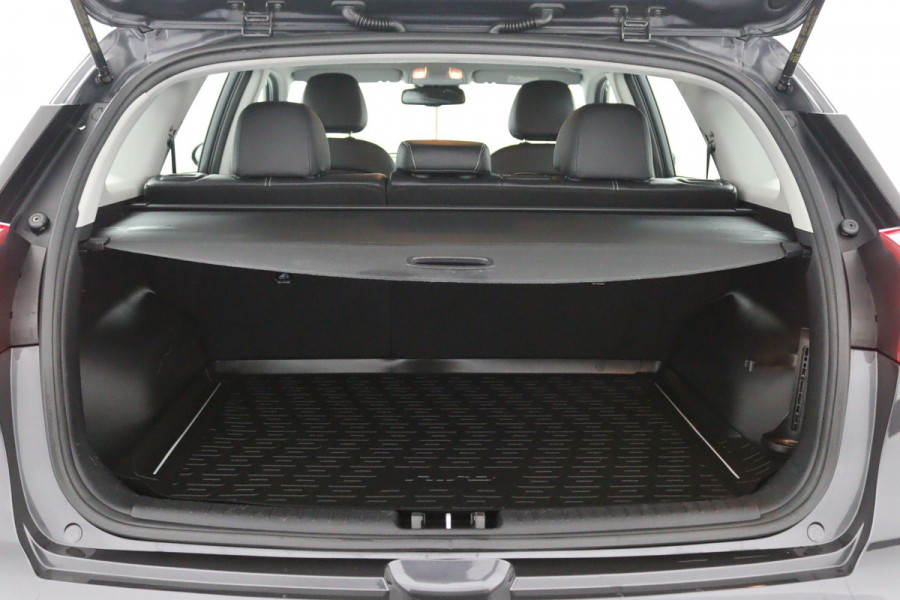 Kia e-Niro D.LINE*64 kWh*3FASE*CARPLAY*CAM*NAVI*ECC*LANE-ASS