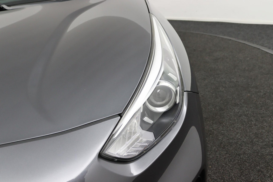 Kia e-Niro D.LINE*64 kWh*3FASE*CARPLAY*CAM*NAVI*ECC*LANE-ASS