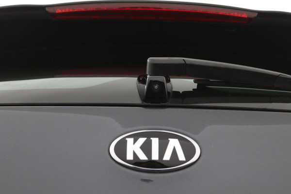 Kia e-Niro D.LINE*64 kWh*3FASE*CARPLAY*CAM*NAVI*ECC*LANE-ASS
