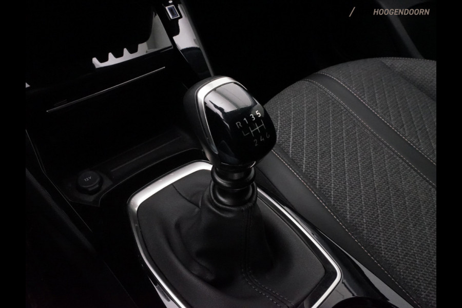 Peugeot 208 1.2 PureTech 100 Allure Sportive (ADAPTIVE CRUISE,KEYLESS,360 CAMERA,APPLE CARPLAY,CLIMATE,LED,LM-VELGEN,TOPCONDITIE)