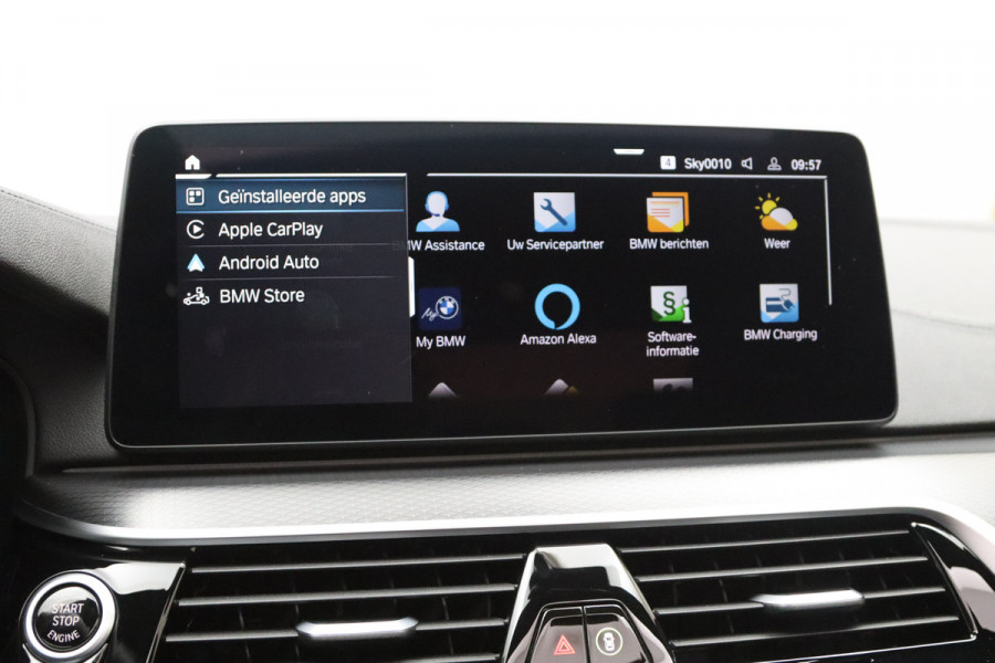 BMW 5 Serie 530e xDrive Business Edition Plus, Kuipstoelen, Schuifdak, Harman/Kardon Sound