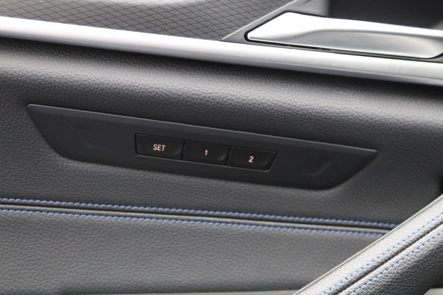 BMW 5 Serie 530e xDrive Business Edition Plus, Kuipstoelen, Schuifdak, Harman/Kardon Sound