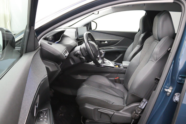 Peugeot 5008 1.2 FACELIFT*NAVI*CAM*HAAK*ECC*CARPLAY*7PERS