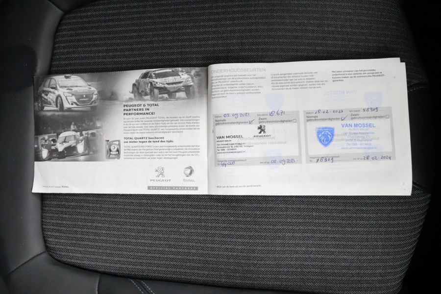 Peugeot 5008 1.2 FACELIFT*NAVI*CAM*HAAK*ECC*CARPLAY*7PERS