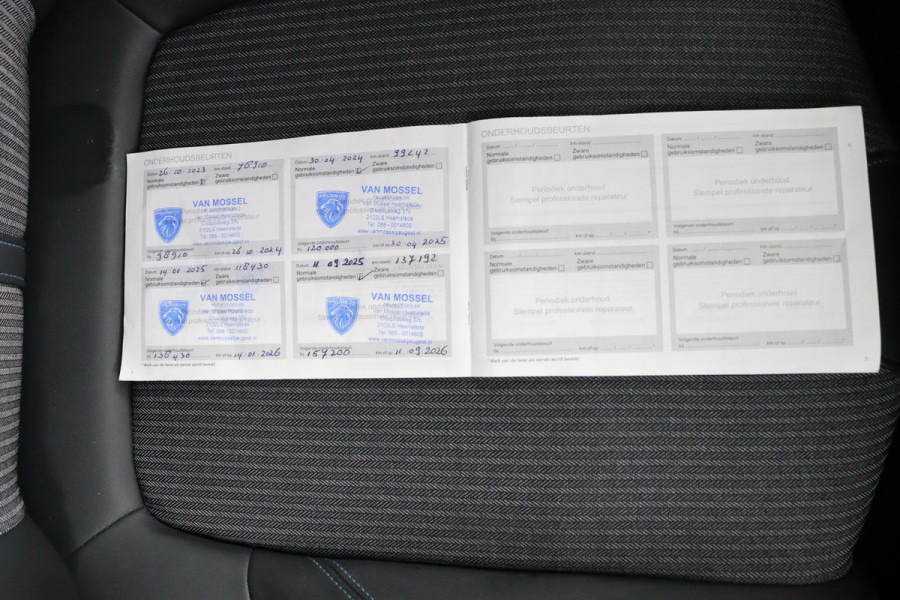 Peugeot 5008 1.2 FACELIFT*NAVI*CAM*HAAK*ECC*CARPLAY*7PERS