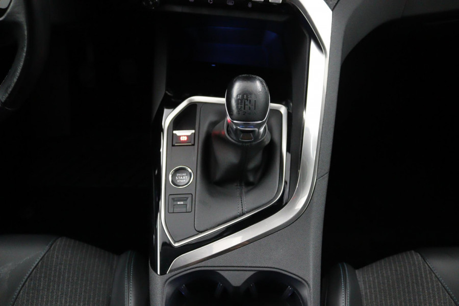 Peugeot 5008 1.2 FACELIFT*NAVI*CAM*HAAK*ECC*CARPLAY*7PERS