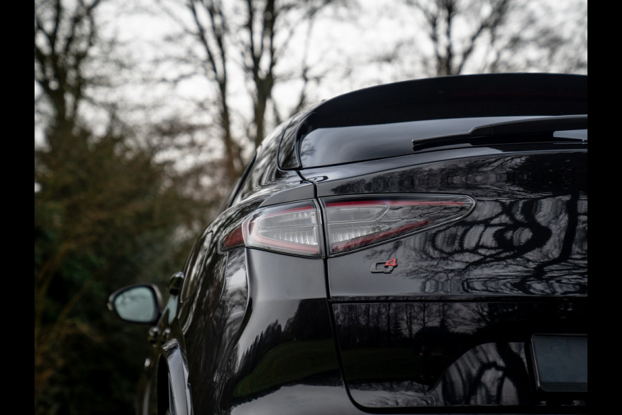 Alfa Romeo Stelvio 2.9 V6 AWD Quadrifoglio | Pano-dak | Harman/Kardon | Driver Assistance Pack 2