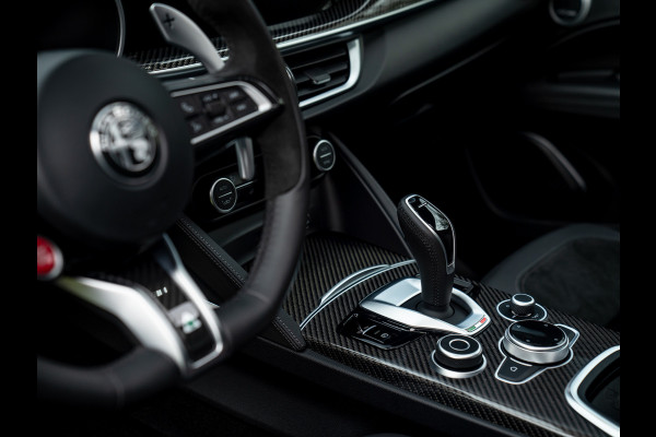 Alfa Romeo Stelvio 2.9 V6 AWD Quadrifoglio | Pano-dak | Harman/Kardon | Driver Assistance Pack 2
