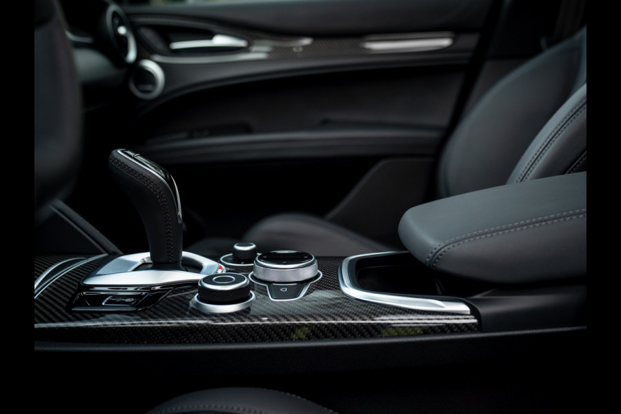 Alfa Romeo Stelvio 2.9 V6 AWD Quadrifoglio | Pano-dak | Harman/Kardon | Driver Assistance Pack 2