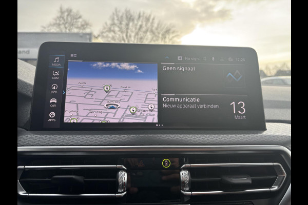 BMW X3 xDrive30e M Sport |SCI | Bellen voor bezichtiging  | Plug-in Hybride | incl. BMW Service Inclusive (5 jaar/100.000 km) | M pakket | Harman Kardon | Sportstoelen | Elektrische stoelen met geheugenfunctie | 360 graden camera | Stoelverwarming | Keyless | Elektrische achterklep | Adaptive Led | High-beam Headlights Control | Head Up Display | Adaptief demping systeem