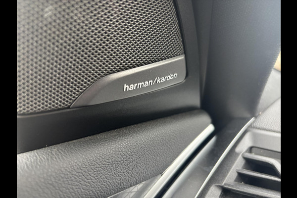 BMW X3 xDrive30e M Sport |SCI | Bellen voor bezichtiging  | Plug-in Hybride | incl. BMW Service Inclusive (5 jaar/100.000 km) | M pakket | Harman Kardon | Sportstoelen | Elektrische stoelen met geheugenfunctie | 360 graden camera | Stoelverwarming | Keyless | Elektrische achterklep | Adaptive Led | High-beam Headlights Control | Head Up Display | Adaptief demping systeem