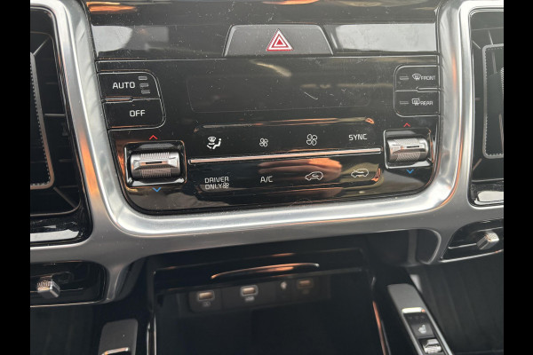 Kia Sorento 1.6 T-GDI Plug-in Hybrid 4WD ExecutiveLine 5p. | Panoramadak | Vol leder | Bose audio | Geuheugenstoelen | Dealer onderhouden