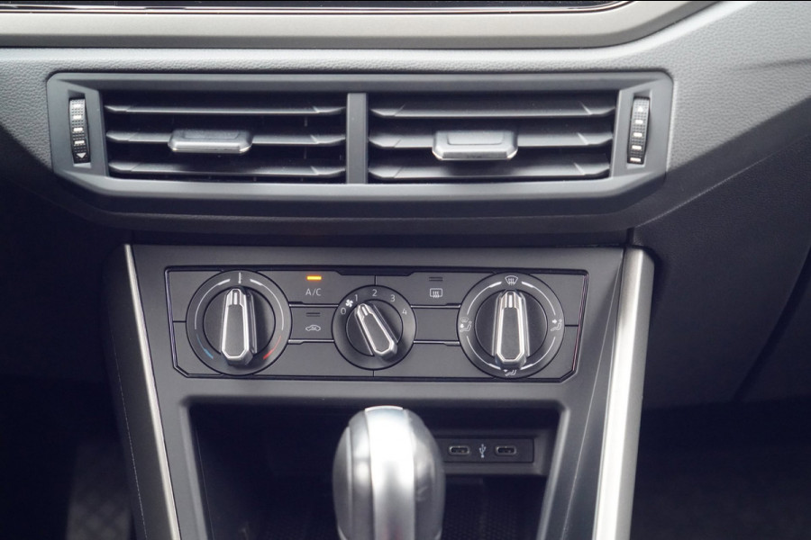 Volkswagen Polo 1.0 TSI R-Line Edition / 38dkm NAP / Facelift / Navi / Adaptieve Cruise / Automaat / NL-Auto