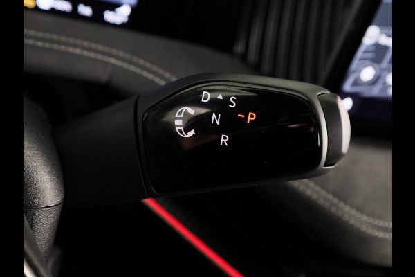 Škoda Superb Combi Sportline Business PHEV 1.5 TSI 204 pk 6 versn. DSG | Panoramadak, elektrisch bedienbaar | Trekhaak, wegklapbaar | Travel Assist Plus Sportline | Dynamic Chassis Control Pakket | CANTON Soundsystem | Lichtmetalen velgen 19 inch Aniara Aero zilver