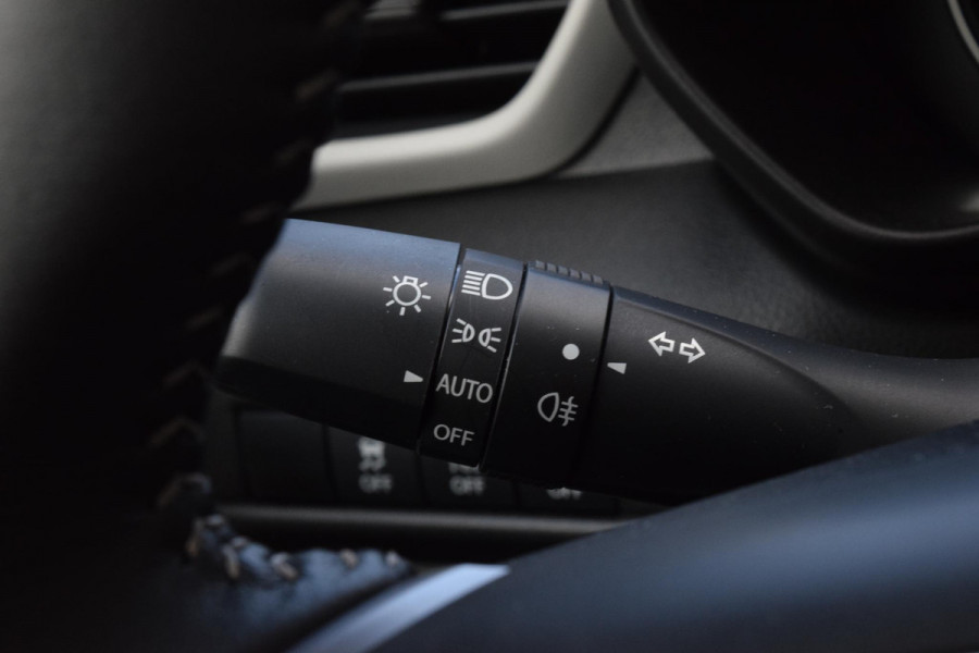 Suzuki Swift 1.2 Style Smart Hybrid|Carplay|Camera|NIEUW!!