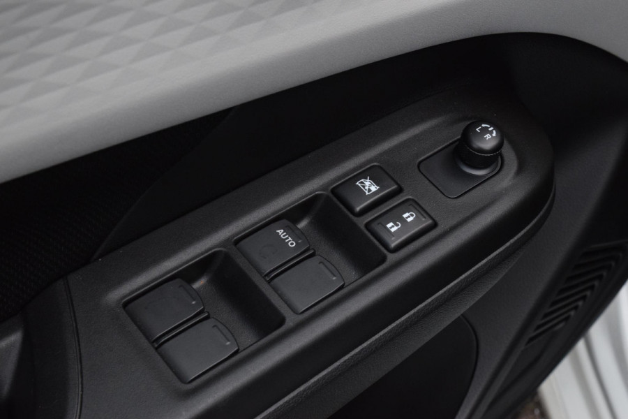 Suzuki Swift 1.2 Style Smart Hybrid|Carplay|Camera|NIEUW!!