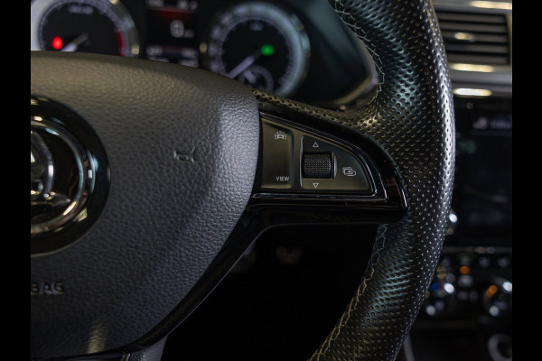 Škoda Superb Combi 1.5 TSI ACT Sportline Business / 150pk / Stoelverwarming / Elektrische stoelverstelling met geheugen /