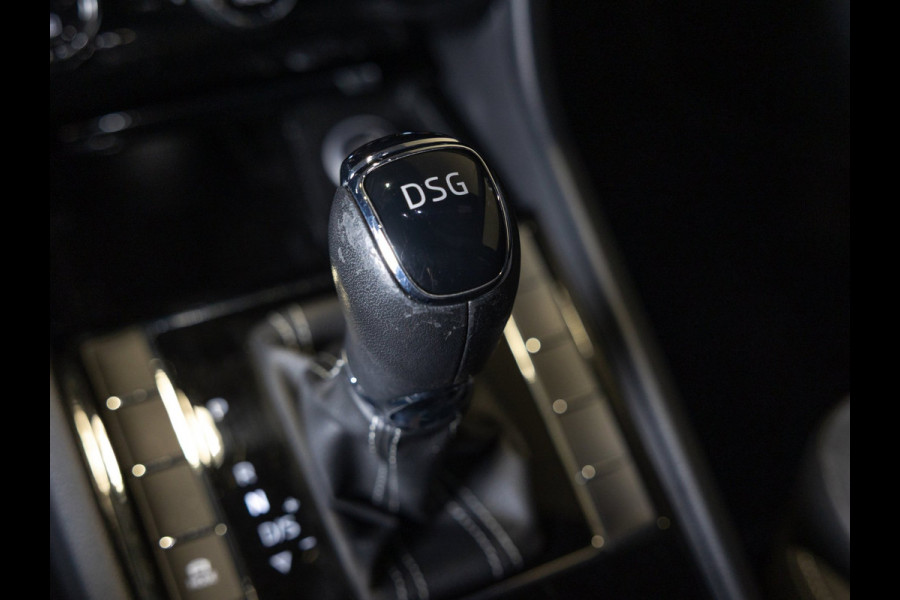 Škoda Superb Combi 1.5 TSI ACT Sportline Business / 150pk / Stoelverwarming / Elektrische stoelverstelling met geheugen /