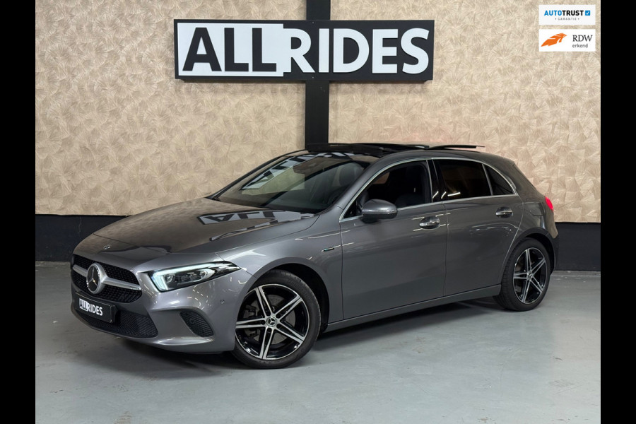 Mercedes-Benz A-Klasse 250 e Premium Plus | Pano | Sfeerverlichting | Memory | Camera | Carplay | Stoelverwarming |