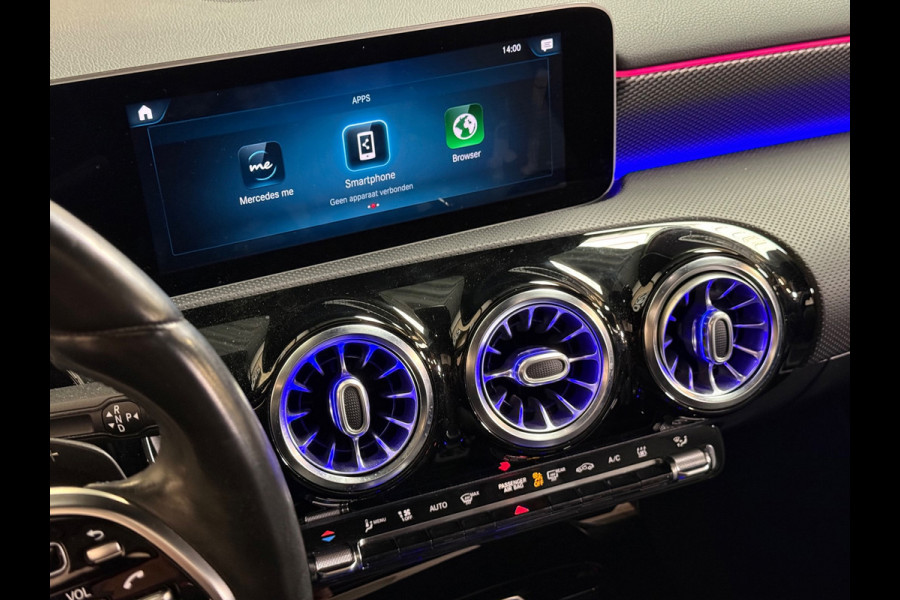 Mercedes-Benz A-Klasse 250 e Premium Plus | Pano | Sfeerverlichting | Memory | Camera | Carplay | Stoelverwarming |