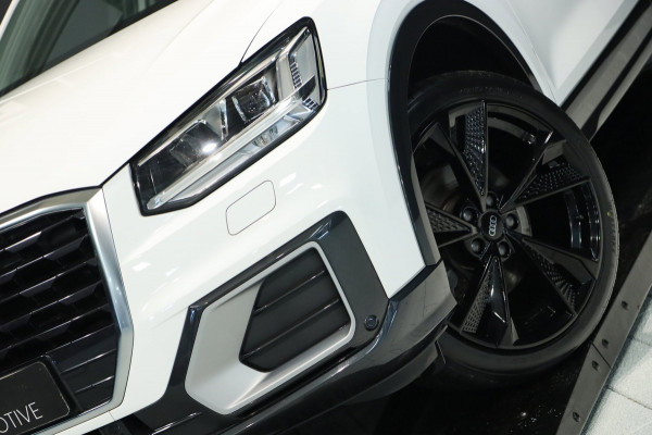 Audi Q2 1.4 TFSI ACT / PANODAK / VIRTUAL / ACC / KEYLESS / CARPLAY / STOELVERW