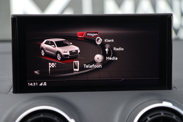 Audi Q2 1.4 TFSI ACT / PANODAK / VIRTUAL / ACC / KEYLESS / CARPLAY / STOELVERW