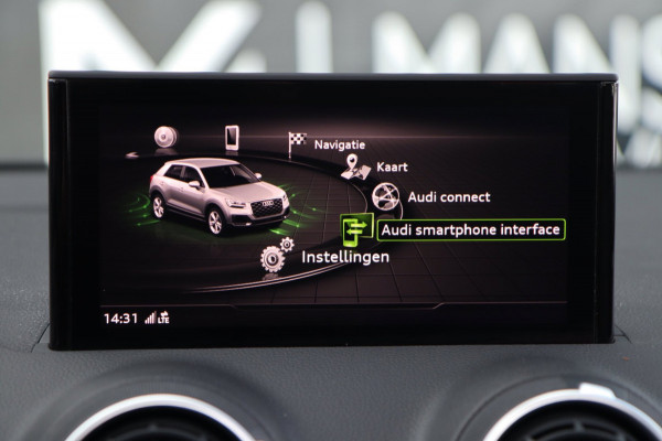 Audi Q2 1.4 TFSI ACT / PANODAK / VIRTUAL / ACC / KEYLESS / CARPLAY / STOELVERW