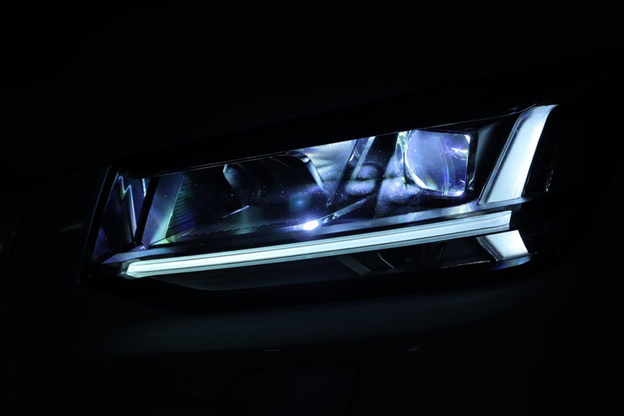 Audi Q2 1.4 TFSI ACT / PANODAK / VIRTUAL / ACC / KEYLESS / CARPLAY / STOELVERW