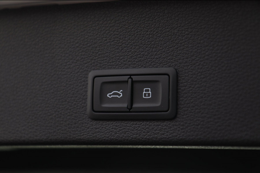 Audi Q2 1.4 TFSI ACT / PANODAK / VIRTUAL / ACC / KEYLESS / CARPLAY / STOELVERW