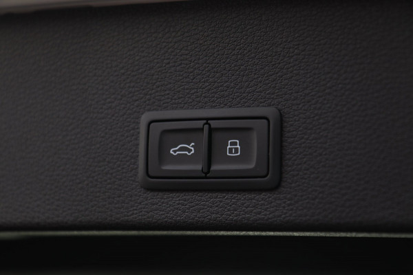 Audi Q2 1.4 TFSI ACT / PANODAK / VIRTUAL / ACC / KEYLESS / CARPLAY / STOELVERW