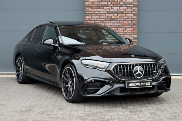 Mercedes-Benz E-Klasse AMG 53 4MATIC+ Premium | 612pk | Hyperscreen | Achterasbesturing | Distronic+ | Burmester | HUD | Digital Light | Stoelventilatie | Surround Camera | Keyless Go | Soft-Close |