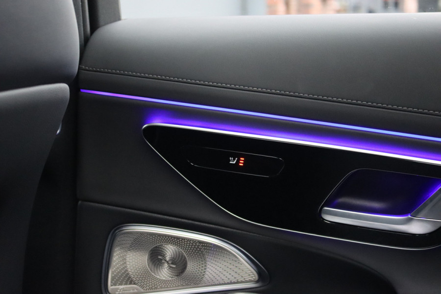 Mercedes-Benz E-Klasse AMG 53 4MATIC+ Premium | 612pk | Hyperscreen | Achterasbesturing | Distronic+ | Burmester | HUD | Digital Light | Stoelventilatie | Surround Camera | Keyless Go | Soft-Close |