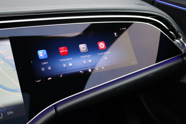 Mercedes-Benz E-Klasse AMG 53 4MATIC+ Premium | 612pk | Hyperscreen | Achterasbesturing | Distronic+ | Burmester | HUD | Digital Light | Stoelventilatie | Surround Camera | Keyless Go | Soft-Close |