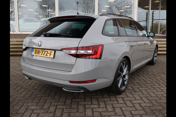 Škoda Superb Combi 1.4 TSI ACT 150 PK SPORTLINE DSG AUT. *STEEL GREY* + WEGKL. TREKHAAK | PANORAMA | 19 INCH | CANTON | ADAPTIVE CRUISE | ALCANTARA