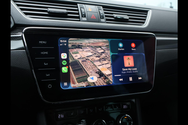 Škoda Superb Combi 1.4 TSI ACT 150 PK SPORTLINE DSG AUT. *STEEL GREY* + WEGKL. TREKHAAK | PANORAMA | 19 INCH | CANTON | ADAPTIVE CRUISE | ALCANTARA