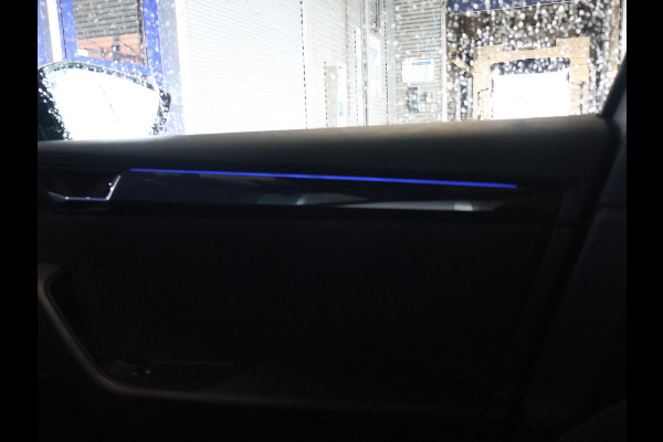 Škoda Superb Combi 1.4 TSI ACT 150 PK SPORTLINE DSG AUT. *STEEL GREY* + WEGKL. TREKHAAK | PANORAMA | 19 INCH | CANTON | ADAPTIVE CRUISE | ALCANTARA