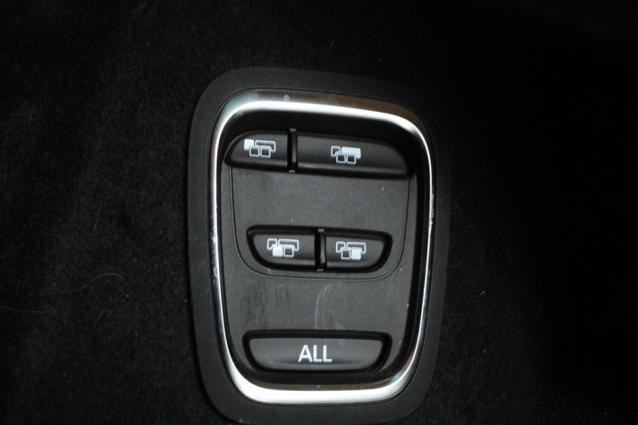 Renault Grand Scénic 1.3 TCe Intens 7p. Adaptieve Cruise, Black Edition, Navigatie