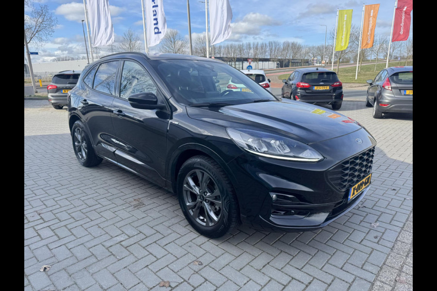 Ford Kuga 1.5 EcoBoost ST-Line 150pk | Winterpack | 19 inch lichtmetalen velgen | elektrisch bedienbare achterklep