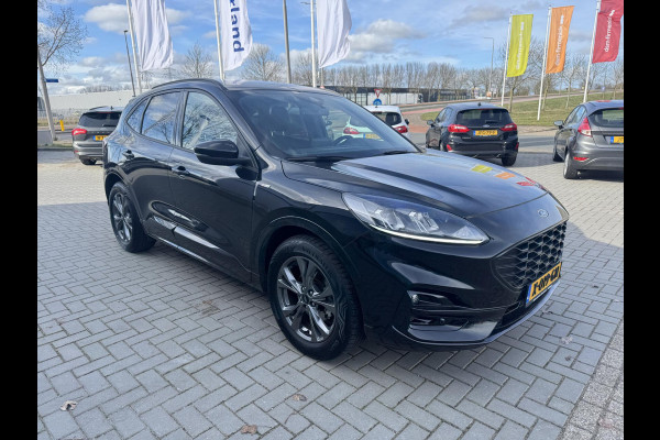 Ford Kuga 1.5 EcoBoost ST-Line 150pk | Winterpack | 19 inch lichtmetalen velgen | elektrisch bedienbare achterklep