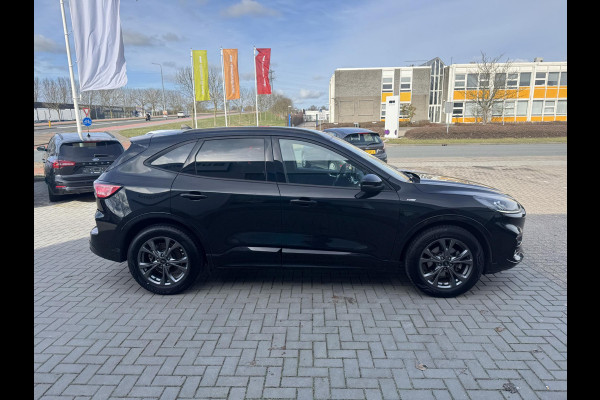 Ford Kuga 1.5 EcoBoost ST-Line 150pk | Winterpack | 19 inch lichtmetalen velgen | elektrisch bedienbare achterklep