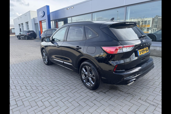 Ford Kuga 1.5 EcoBoost ST-Line 150pk | Winterpack | 19 inch lichtmetalen velgen | elektrisch bedienbare achterklep
